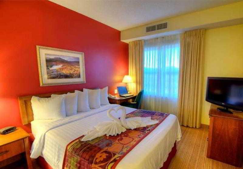 Residence Inn Colorado Springs North/Air Force Academy מראה חיצוני תמונה