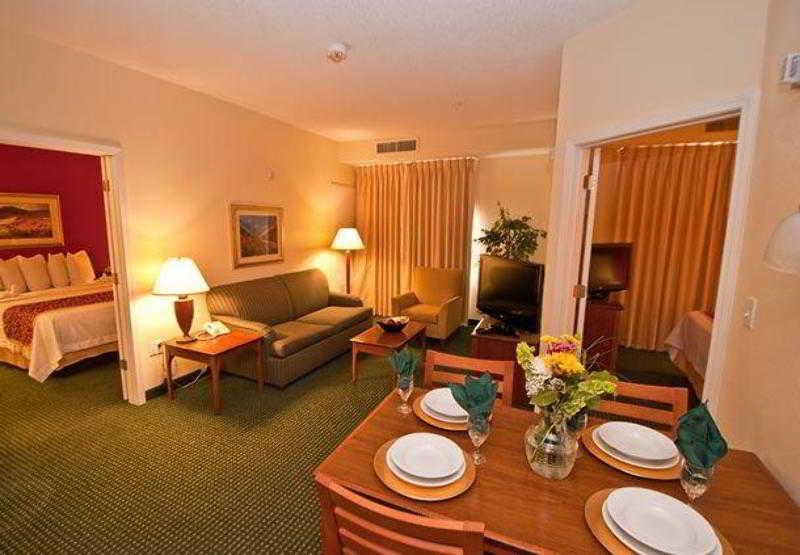 Residence Inn Colorado Springs North/Air Force Academy מראה חיצוני תמונה