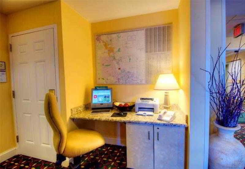 Residence Inn Colorado Springs North/Air Force Academy מראה חיצוני תמונה